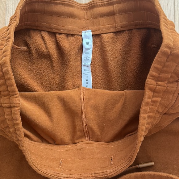 NWT Lululemon Loungeful HR Short 4 inch - Picture 12 of 14